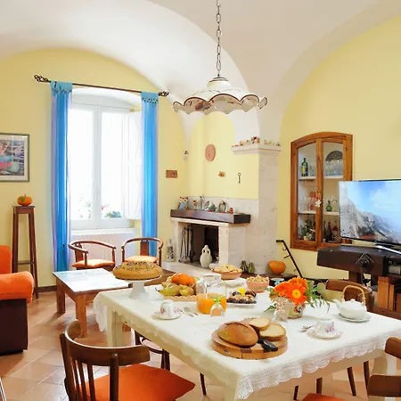 Alojamento de Acomodação e Pequeno-almoço Santo Stefano 3*