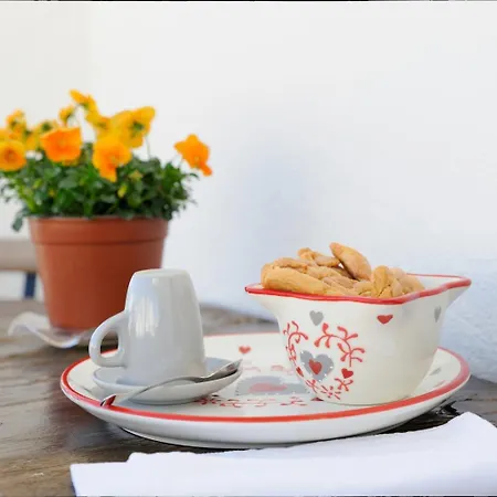 Alojamento de Acomodação e Pequeno-almoço Santo Stefano Putignano