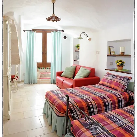 Alojamento de Acomodação e Pequeno-almoço Santo Stefano Putignano